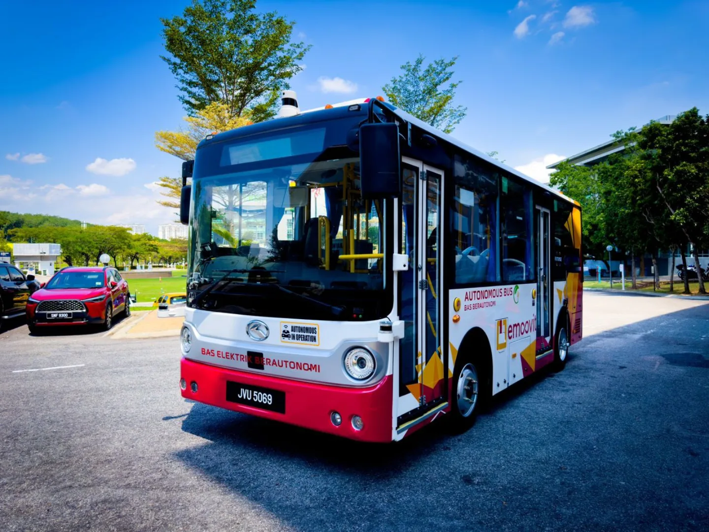 Autonomous Electric Bus (AEV) — Putrajaya Autonomous Feeder Service Pilot — Image 2